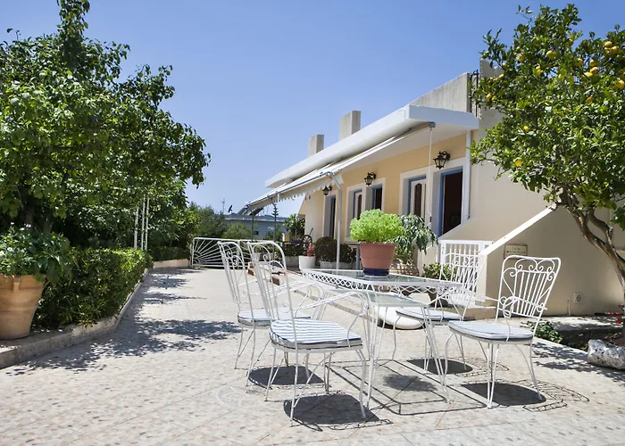 Tzivras Villa&apartments Lassi (Kefalonia)