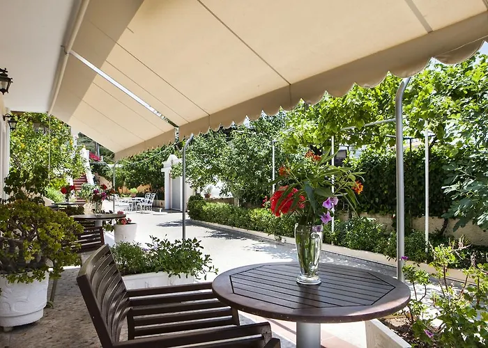 Tzivras Villa&apartments Lassi (Kefalonia)