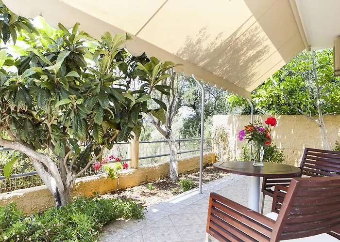 Tzivras Villa&apartments Casa vacanze