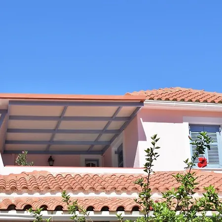 Ferienhaus Tzivras &